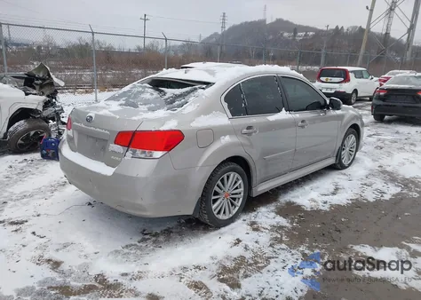 2014 Subaru Legacy 2.5I Premium из США, поврежденный, VIN 4S3BMBC63E3005837